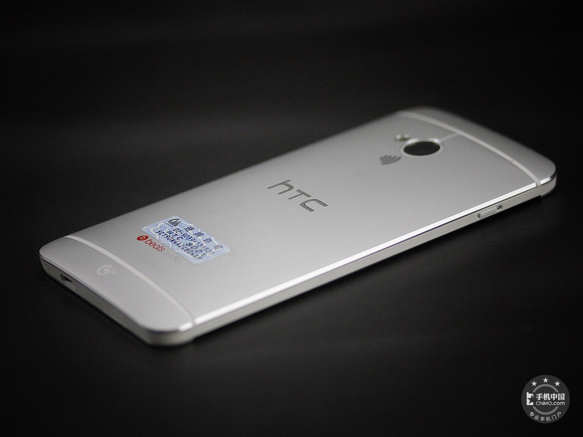 HTC One 802t(ƶ)